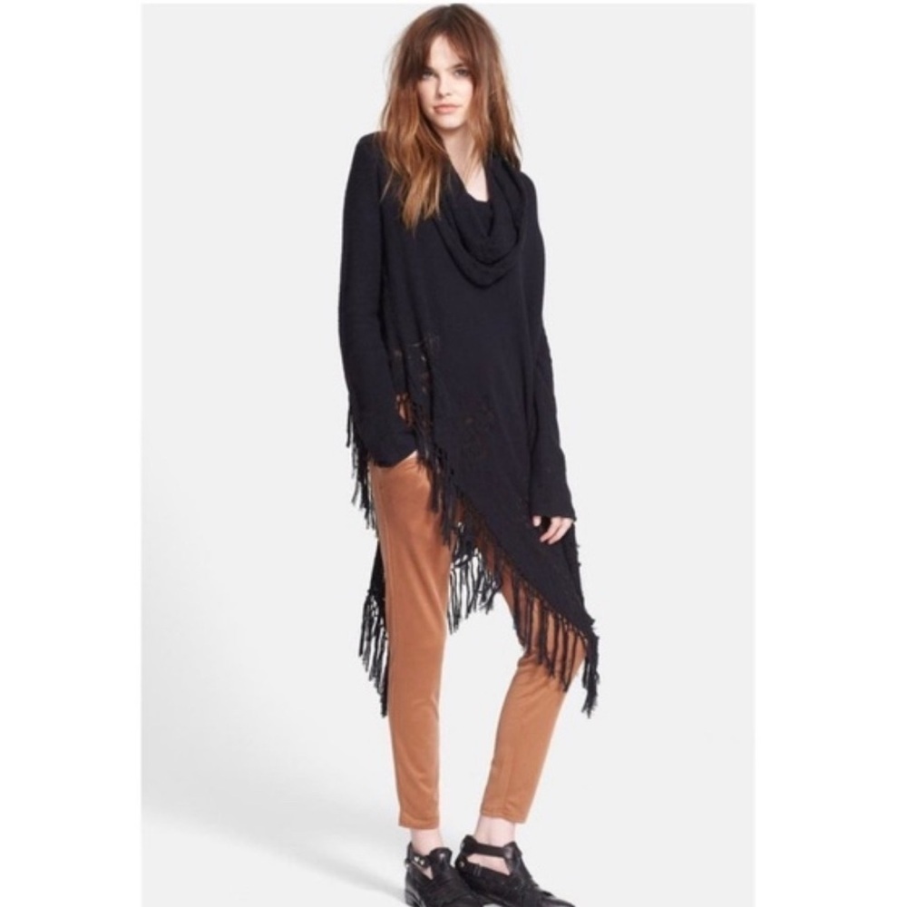 🌸RARE FREE PEOPLE Temptress Cowl Fringed Poncho Sweater